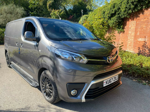 Toyota Proace  1.6D Comfort Medium Panel Van MWB Euro 6 6dr