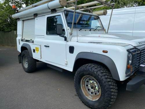 Land Rover 110  2.2 TDCi Hard Top SUV 4WD MWB Euro 5 3dr