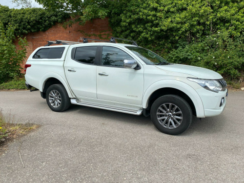 Mitsubishi L200  2.4 DI-D DC Warrior 4WD Euro 6 4dr