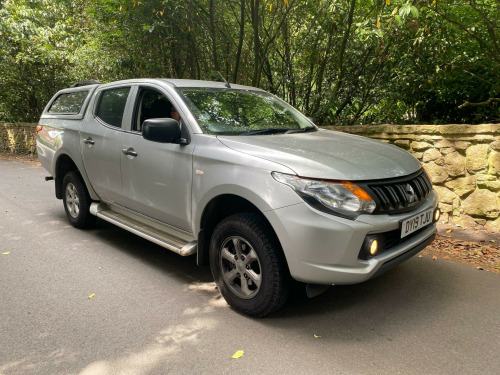 Mitsubishi L200  2.4 DI-D DC 4Life 4WD Euro 6 (s/s) 4dr