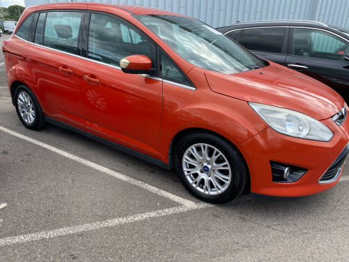 Ford Grand C-MAX  1.6T EcoBoost Titanium Euro 5 5dr