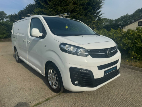 Vauxhall Vivaro  1.5 Turbo D 2900 Sportive L2 H1 Euro 6 (s/s) 5dr