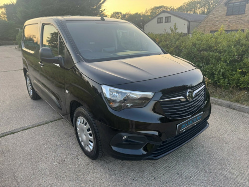 Vauxhall Combo  2300 50kWh Sportive Auto L2 H1 6dr