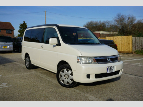 Honda Stepwagon  RF3 2.0 8 Seats