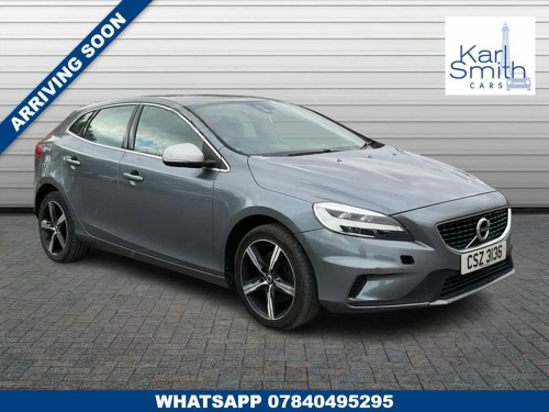 Volvo V40  2.0 T3 GPF R-Design Hatchback 5dr Petrol Manual Eu