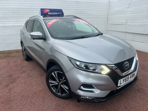 Nissan Qashqai  1.3 DIG-T N-Connecta Euro 6 (s/s) 5dr