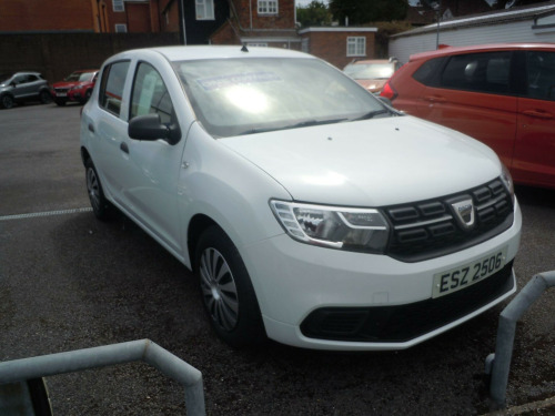 Dacia Sandero  1.0 SCe Essential Euro 6 5dr