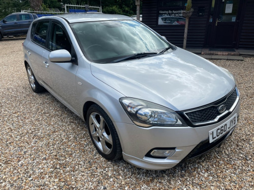Kia ceed  CRDI 3