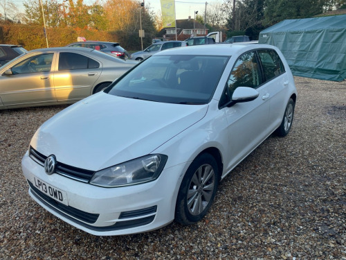 Volkswagen Golf  SE TDI BLUEMOTION TECHNOLOGY DSG 