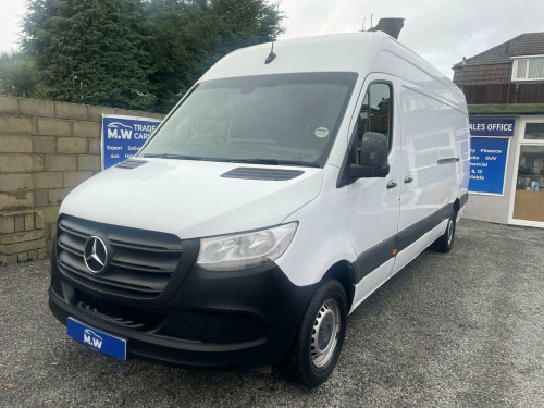 Mercedes-Benz Sprinter  2.0 315 CDI Progressive RWD L3 H2 Euro 6 (s/s) 5dr