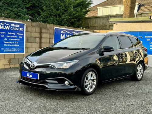 Toyota Auris  1.6 D-4D Business Edition Touring Sports Euro 6 (s/s) 5dr (Safety Sense)