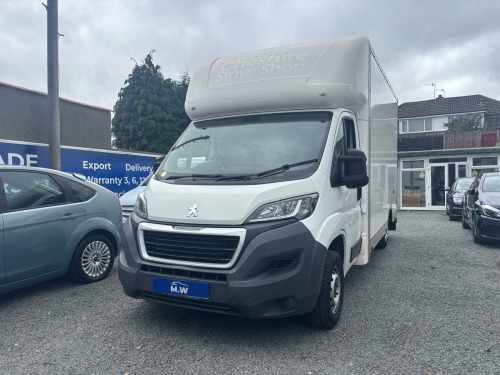 Peugeot Boxer  2.2 BlueHDi 335 Built for Business Low Floor Luton L3 Euro 6 (s/s) 4dr