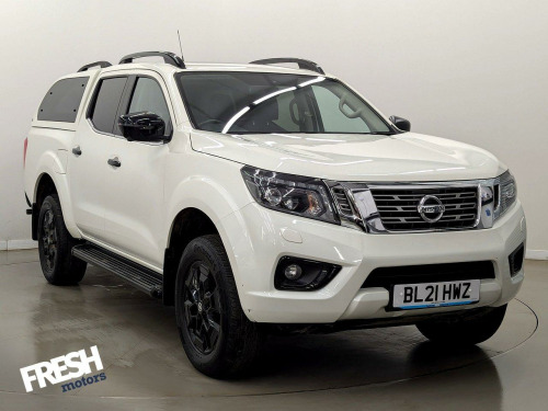 Nissan Navara  2.3 dCi N-Guard Pickup Double Cab 4dr Diesel Auto 4WD Euro 6 (190 ps)