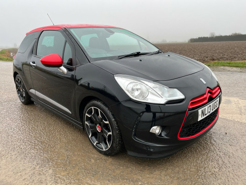 Citroen DS3  E-HDI AIRDREAM DSPORT RED 3-Door