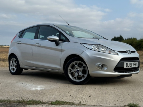 Ford Fiesta  1.25 Zetec Hatchback 5dr Petrol Manual (129 g/km, 81 bhp)