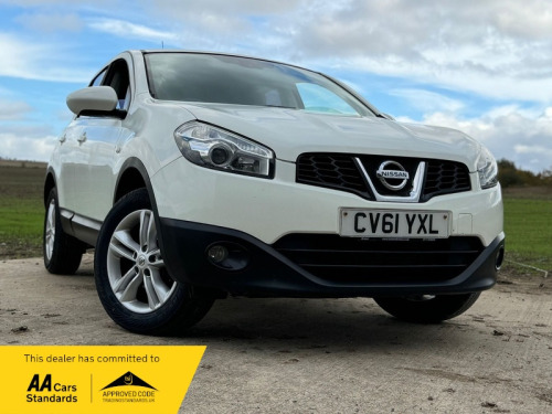 Nissan Qashqai  1.5 dCi Acenta SUV 5dr Diesel Manual 2WD Euro 5 (110 ps)