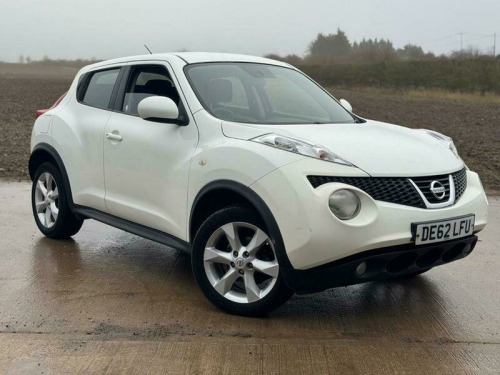 Nissan Juke  1.6 Acenta SUV 5dr Petrol Manual Euro 5 (s/s) (117 ps)