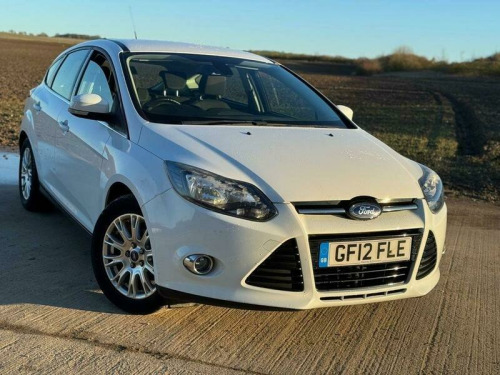 Ford Focus  1.6 Titanium Hatchback 5dr Petrol Manual Euro 5 (125 ps)