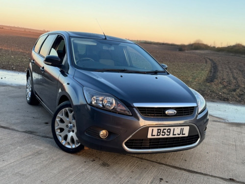 Ford Focus  1.8 Zetec Estate 5dr Petrol Manual (169 g/km, 123 bhp)