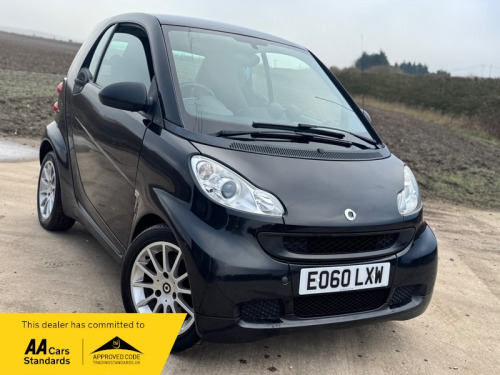 Smart fortwo  1.0 MHD Passion Coupe 2dr Petrol SoftTouch Euro 5 (s/s) (71 bhp)