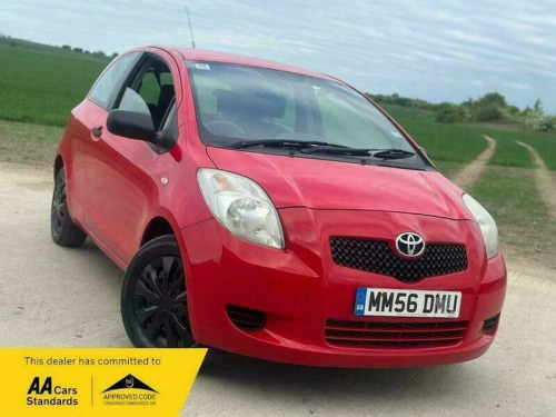 Toyota Yaris  1.0 VVT-i Ion Hatchback 3dr Petrol Manual (127 g/km, 67 bhp)