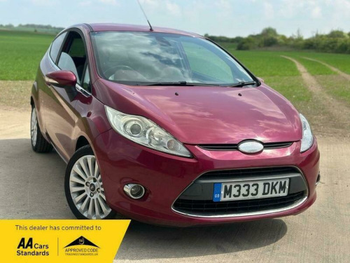 Ford Fiesta  1.4 Titanium Hatchback 3dr Petrol Manual (133 g/km, 94 bhp)