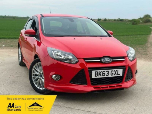 Ford Focus  1.6 TDCi Zetec S Hatchback 5dr Diesel Manual Euro 5 (s/s) (115 ps)