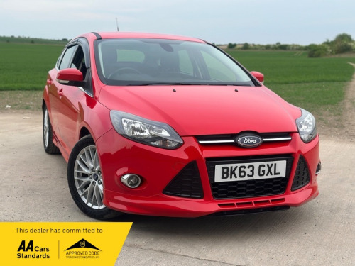 Ford Focus  1.6 TDCi Zetec S Hatchback 5dr Diesel Manual Euro 5 (s/s) (115 ps)