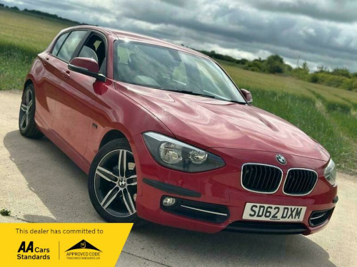 BMW 1 Series  1.6 114i Sport Hatchback 5dr Petrol Manual Euro 5 (s/s) (102 ps)
