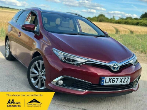 Toyota Auris  1.8 VVT-h Excel Touring Sports 5dr Petrol Hybrid CVT Euro 6 (s/s) (Safety S