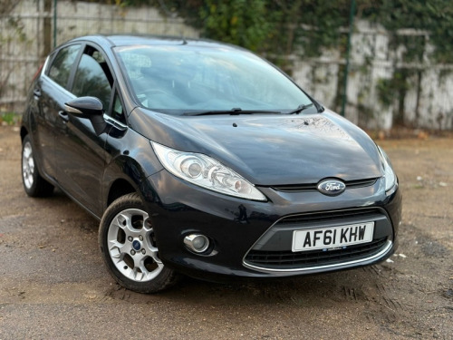 Ford Fiesta  1.4 Zetec Hatchback 5dr Petrol Automatic (154 g/km, 94 bhp)