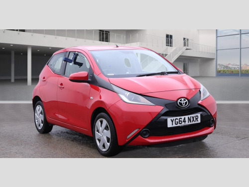 Toyota AYGO  1.0 VVT-i x-play Hatchback 5dr Petrol Manual Euro 5 Euro 5 (68 ps)