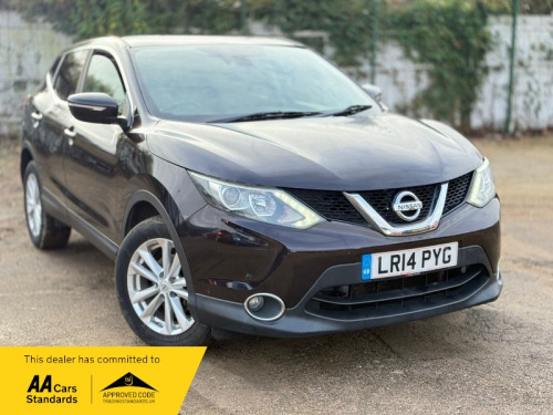 Nissan Qashqai  1.2 DIG-T Acenta Premium SUV 5dr Petrol Manual 2WD Euro 5 (s/s) (115 ps) 
