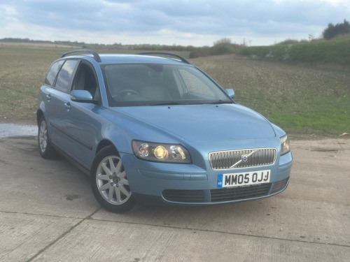 Volvo V50  2.0D S Estate 5dr Diesel Manual (153 g/km, 136 bhp) 
