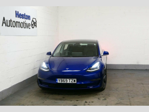 Tesla Model 3  0.0 LONG RANGE AWD 4d 302 BHP