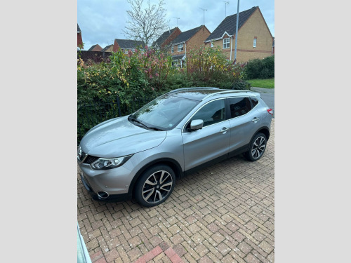 Nissan Qashqai  1.6 dCi Tekna 4WD Euro 6 (s/s) 5dr