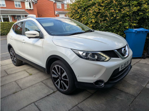 Nissan Qashqai  1.6 dCi Tekna XTRON 2WD Euro 6 (s/s) 5dr
