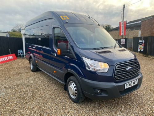 Ford Transit  2.2 TDCi 460 HDT Trend L4 H3 5dr (18 seats)