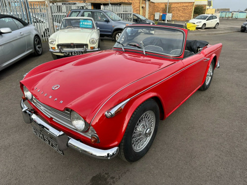 Triumph TR4