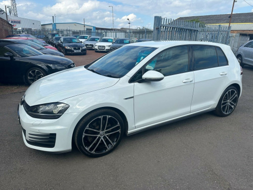 Volkswagen Golf  2.0 TDI BlueMotion Tech GTD Euro 6 (s/s) 5dr