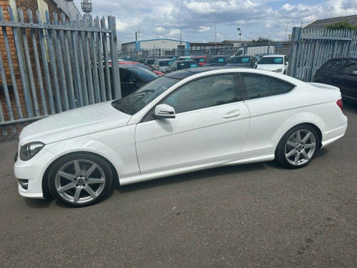 Mercedes-Benz C-Class C220 2.1 C220 CDI AMG Sport Edition G-Tronic+ Euro 5 (s/s) 2dr