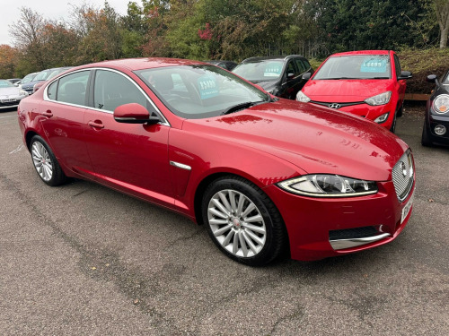 Jaguar XF  2.2d Luxury Auto Euro 5 (s/s) 4dr