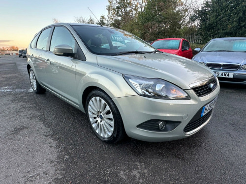 Ford Focus  1.6 TDCi DPF Titanium 5dr