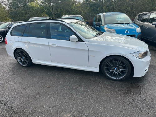 BMW 3 Series  2.0 320d Sport Plus Edition Touring Steptronic Euro 5 5dr 