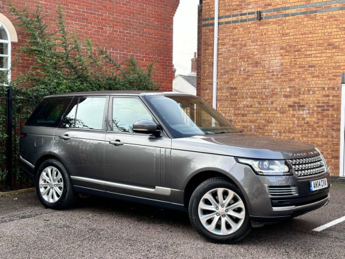 Land Rover Range Rover  3.0 TD V6 Vogue SE SUV 5dr Diesel Auto 4WD Euro 5 