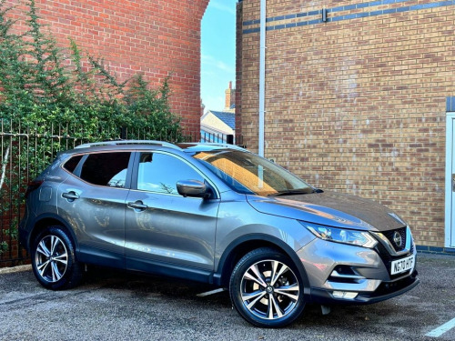 Nissan Qashqai  1.3 DIG-T N-Connecta SUV 5dr Petrol Manual Euro 6 