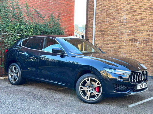 Maserati Levante  3.0D V6 SUV 5dr Diesel ZF 4WD Euro 6 (s/s) (275 ps