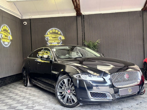 Jaguar XJ  3.0d V6 Autobiography Saloon 4dr Diesel Auto Euro 