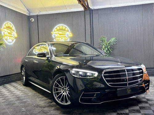 Mercedes-Benz S-Class  2.9 S350Ld AMG Line (Premium) Saloon 4dr Diesel G- 