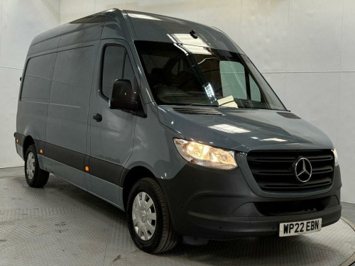 Mercedes-Benz Sprinter  2.0 317 CDI HD Premium RWD L4 H2 Euro 6 (s/s) 5dr